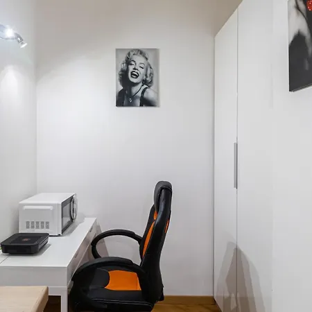 Italianway Comfort - Cornalia 24 Milan