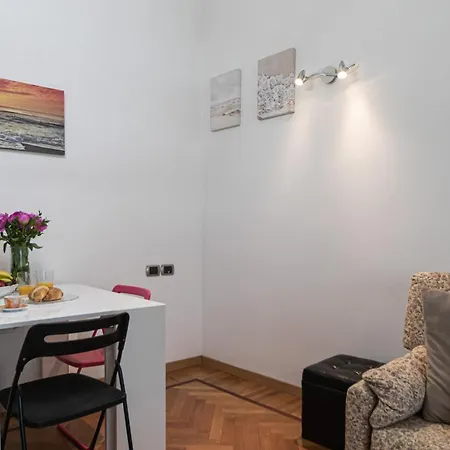 Italianway Comfort - Cornalia 24 Apartment *