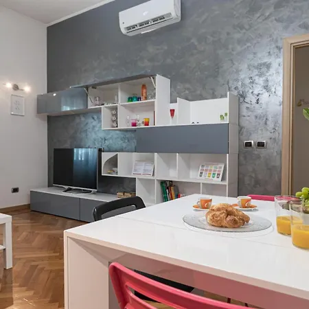 Апартаменты Italianway Comfort - Cornalia 24