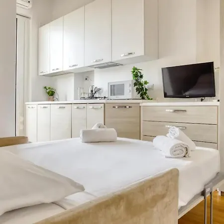 Apartamento Monolocale In Centro - Ac - Wifi *