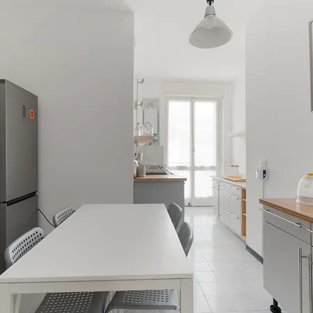 Melchiorre Trilocale D Epoca Ampio E Luminoso *