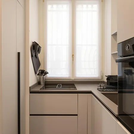 Bilocale Di Design In Via Guido D'arezzo - Mirable Pm