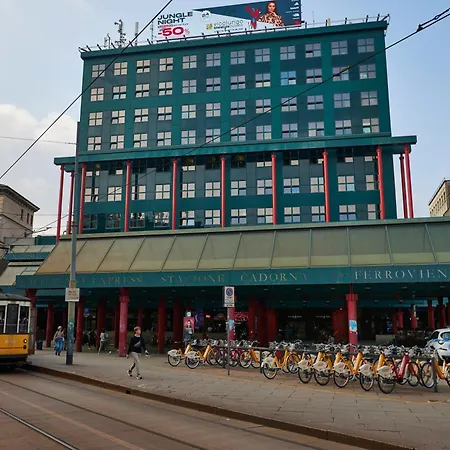 Cadorna Prestigious - Modern Architecture In Front Of The Station Апартаменты Милан