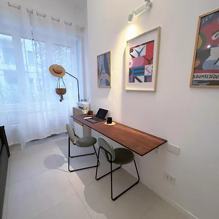 Lejlighed Design With Garden Close To Station Milano
