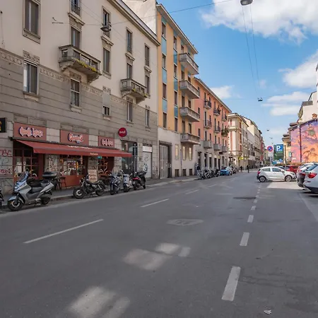 Homelovers Simple Quite Flat Sarpi Sempione Mm5 Gerusalemme 밀라노