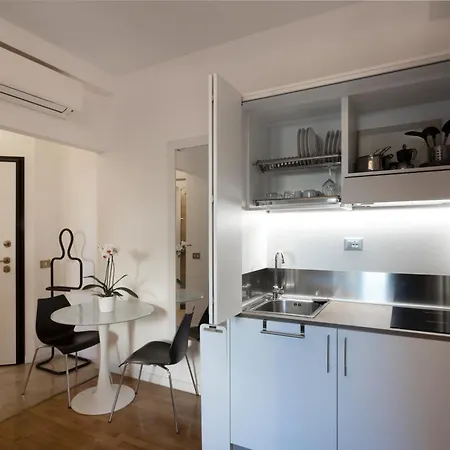 Apartment Maggi - New Beautiful In The Center Mailand