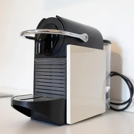 Maggi - New Beautiful In The Center Apartment *