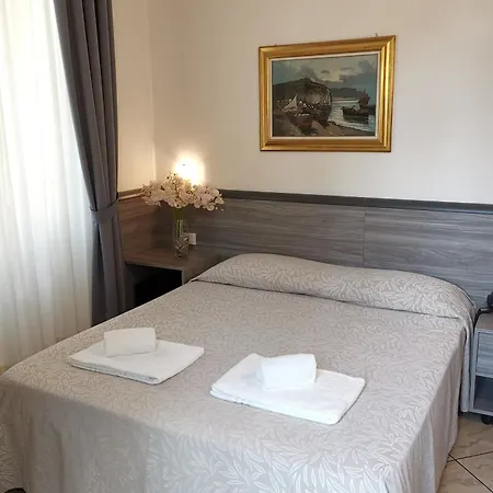 Szálloda Brianza 3*