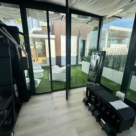 Apartamento Readmyhostprofile! Luxury 4 Bedroom Penthouse Near Duomo Milão