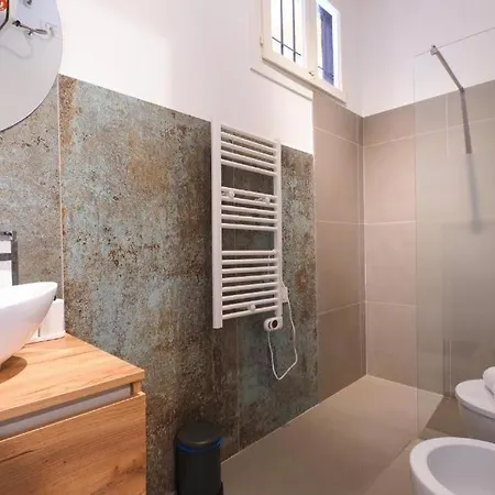 Alcatraz-isola House * Milano