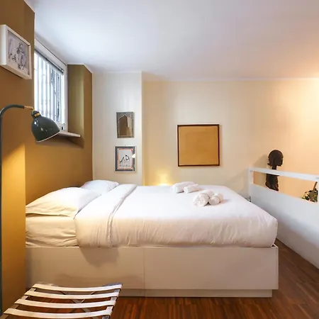 Primopiano - Messina 밀라노