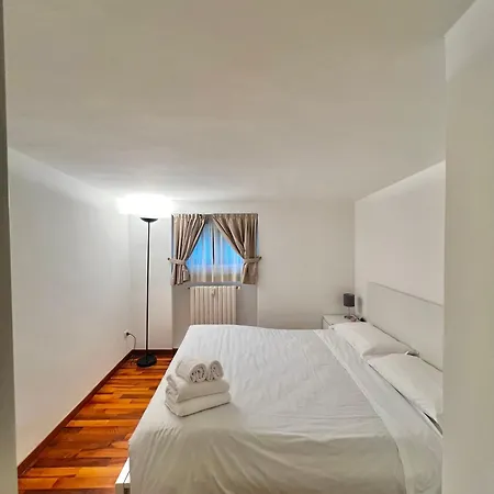 Stadio E Ippodromo A Due Passi, Parking, Metro E Wifi 公寓 *