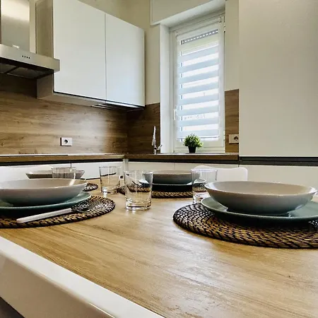 Appartement Di Design In Bicocca & *