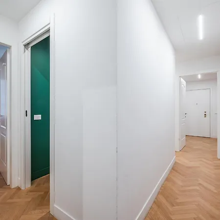 Apartamento Elegant And Spacious Luxury In Bullona *