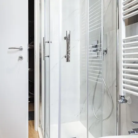 Rho Fiera-san Siro - Modern With Wifi-ac & Netflix 밀라노