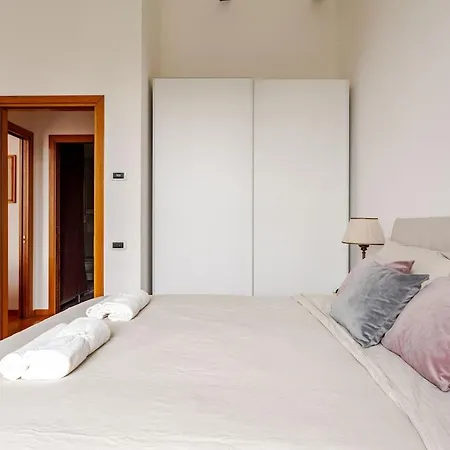 Appartamento Navigli-centro Con Wifi E Ac A 800 Mt Da M2 Milano