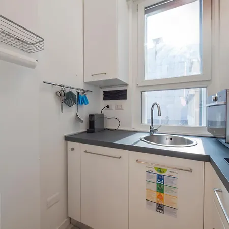 I-host - Cambiasi 8 *