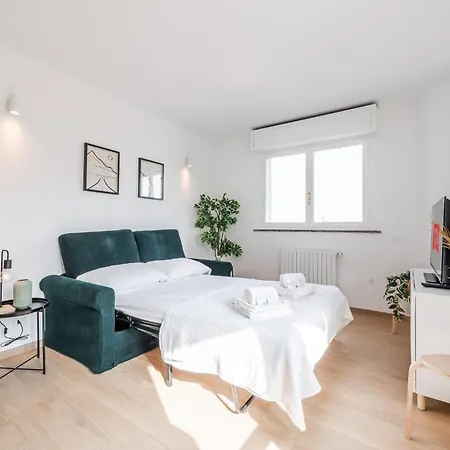 7 Piano Panoramico Nel Cuore Dei Navigli 밀라노