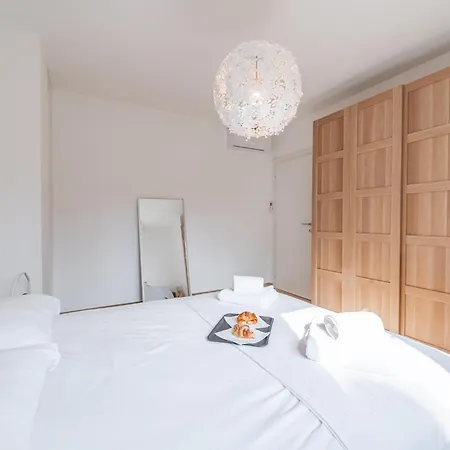 7 Piano Panoramico Nel Cuore Dei Navigli *