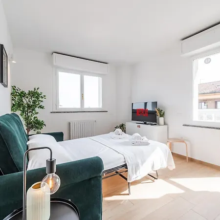 아파트 7 Piano Panoramico Nel Cuore Dei Navigli *