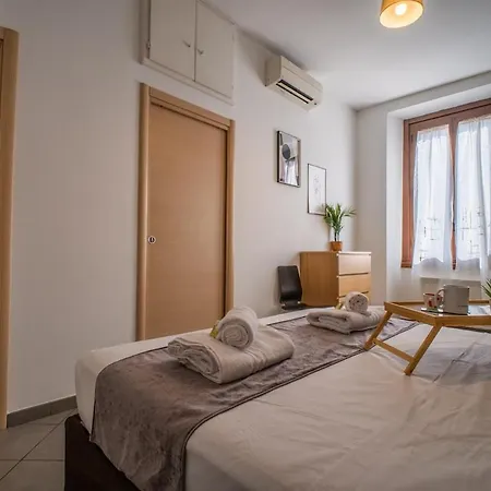 Apartmán Navigli-centro Modern Flat Balcony Check-in H24 *