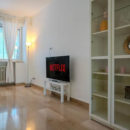 Porta Romana Premium Apartamento *