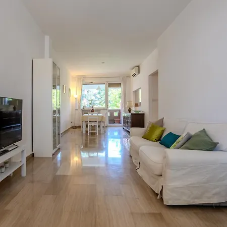 Porta Romana Premium Apartamento Milán