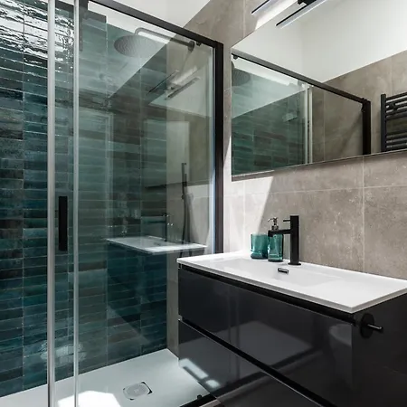 Youhosty - Zanella 68 *