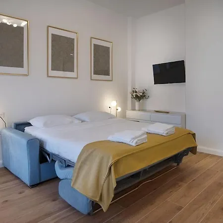 Laru Porta Romana 5 Minutes From The Subway Apartmán *