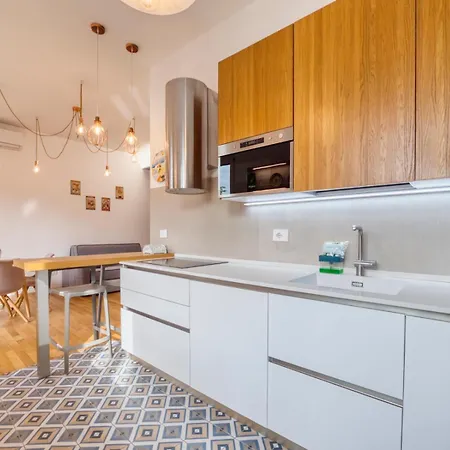 I-host Luxury - Veniero Mediolan