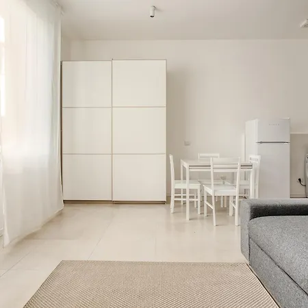 Appartement Just Urban Stays - Monolocale Moderno Navigli - Metro M2 Milan
