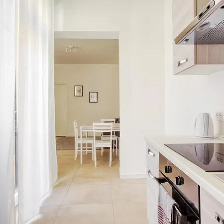 Apartment Just Urban - Bilocale Moderno Navigli - Metro M2 Milan