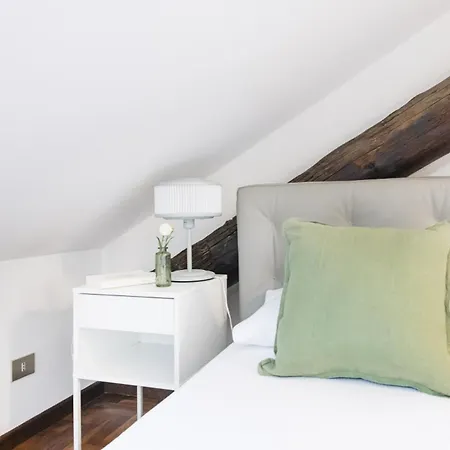 Easylife - Eleganza Su Due Livelli In Porta Romana