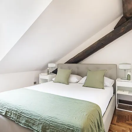 Easylife - Eleganza Su Due Livelli In Porta Romana *