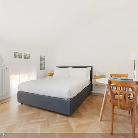 Guest house Brera In Via Della Spiga 4*