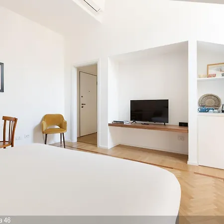 Brera In Via Della Spiga