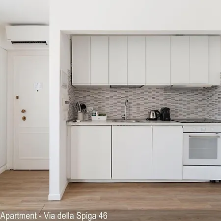 Brera In Via Della Spiga 4*