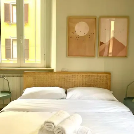 Retreat Corso Genova, Centro Storico, *