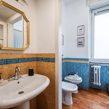 The Boutique - Repubblica - Porta Nuova - Station