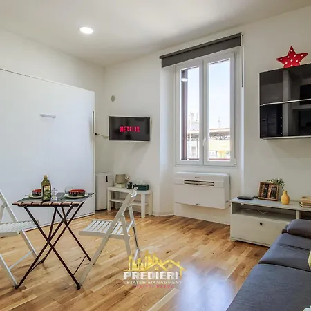 Apartament Near The Station & Wi-fi *