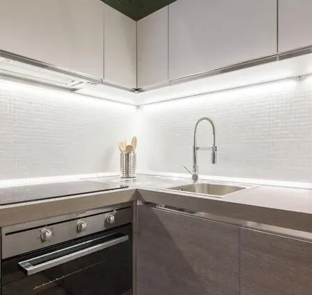Stunning 2 Bedroom מילאנו