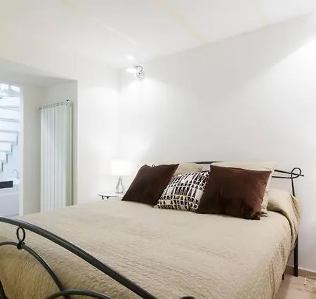 Stunning 2 Bedroom Milão