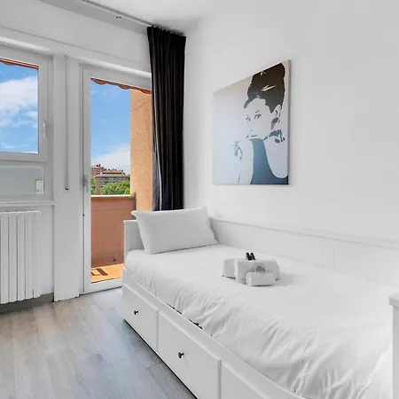 Design And Concerts- Cozy Apartment Mailand