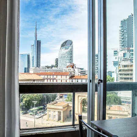 Dehomes - Porta Nuova Business ミラノ