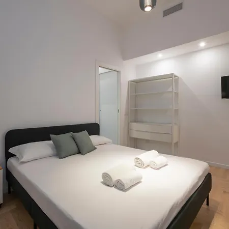 I-host - Val Strona 6 Mono Milano