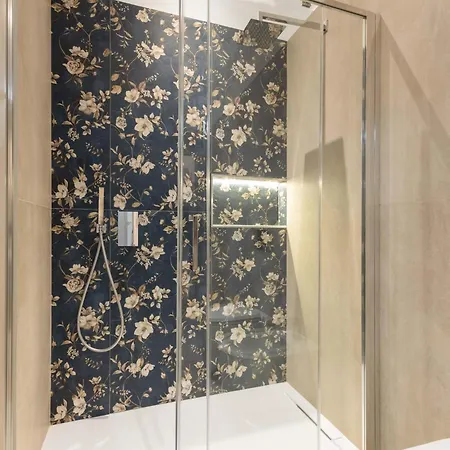 Apartment Centrale-duomo 10min - Grey Perl - Wi-fi Netflix *