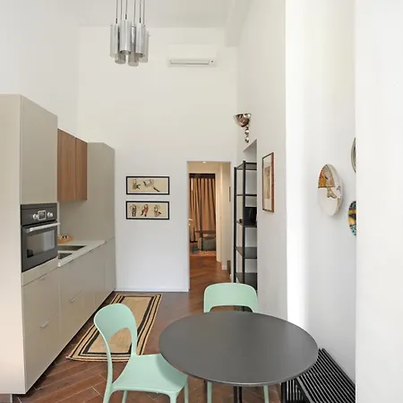 Giovio Loft Apartman