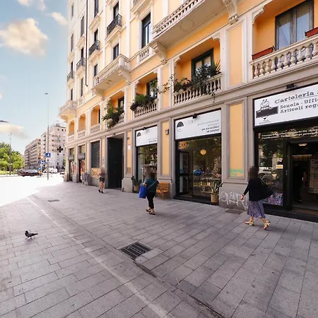 شقة Metro Blu Tricolore - Concordia ميلان