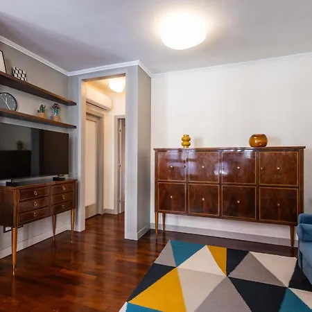 Homing - Ticinese 5 Appartement