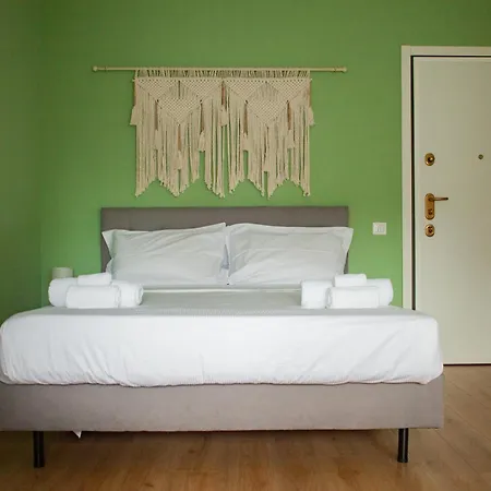 Design Moderno:monolocale Spazioso Vicino Metro M2 Daire Milano